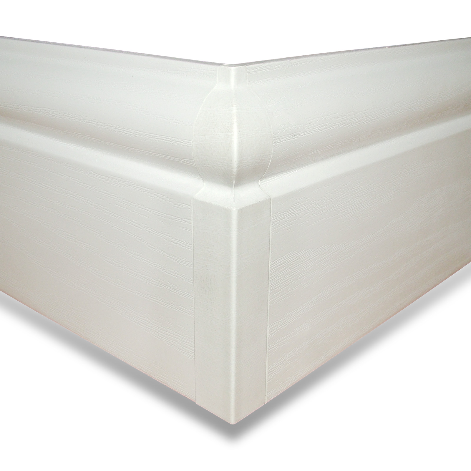 Tidy external corners of torus ogee skirting board